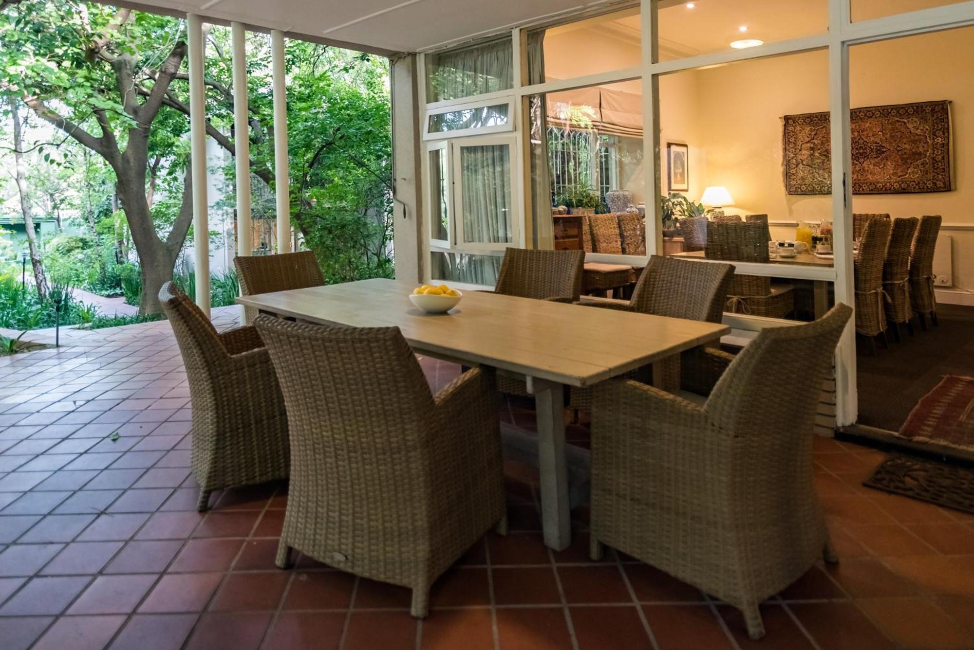 Melrose Place Boutique Hotel Йоханесбург Екстериор снимка